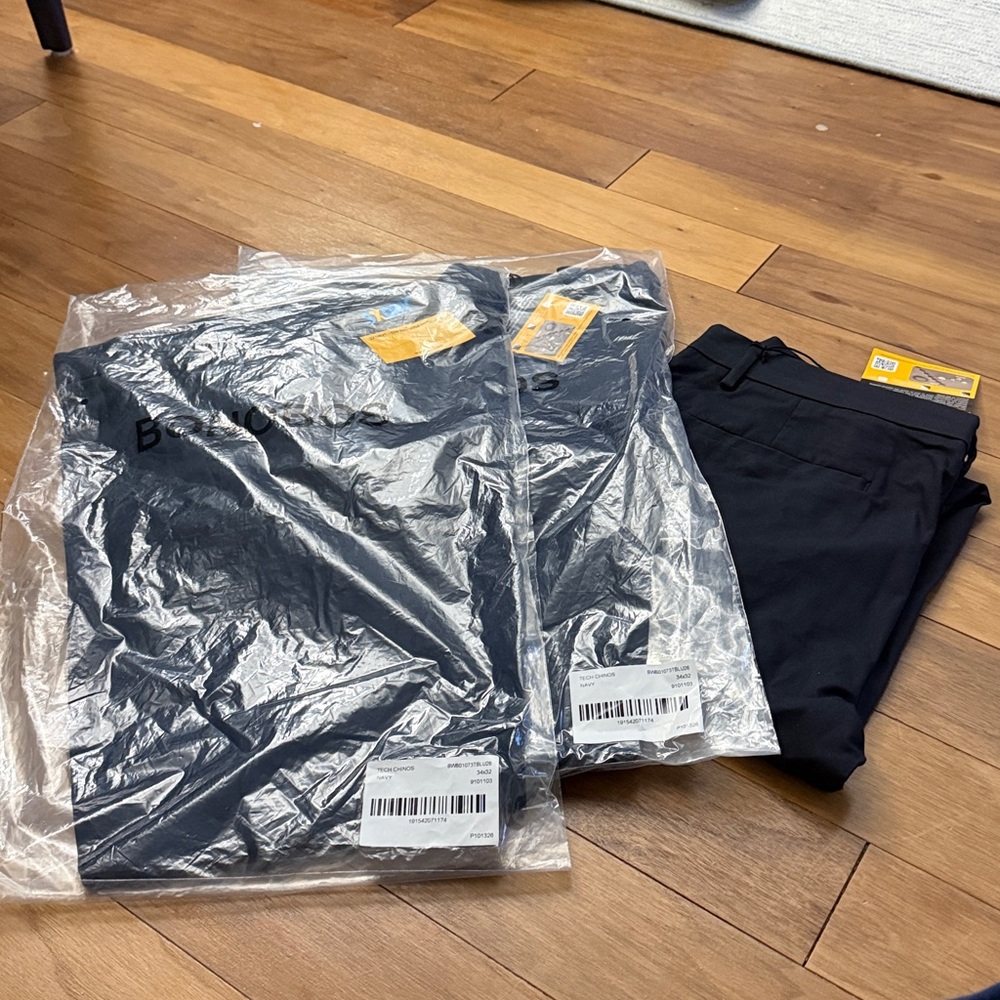 Bonobos Tech Chinos Navy Pants - 3 Pack - 34x32 - NWT!